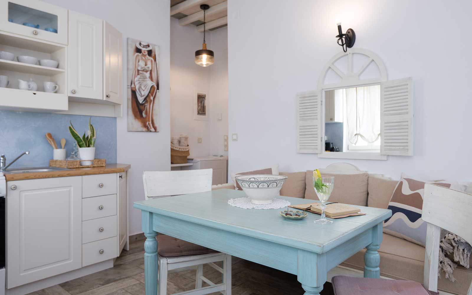 Το διαμέρισμα Ερωφίλη στα Moscha Geronti apartments στη Σίφνο