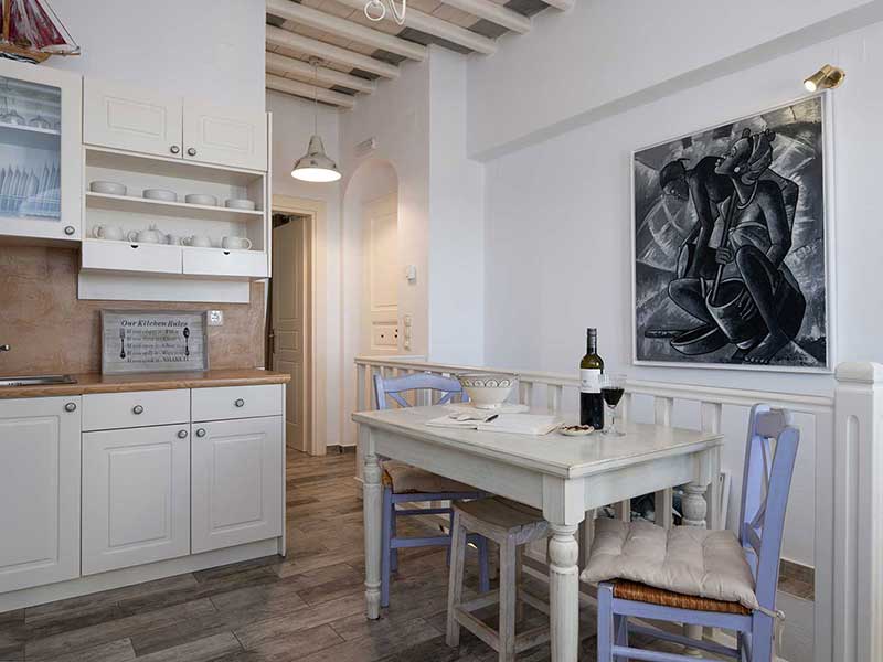 Ο χώρος της κουζίνας στο διαμέρισμα Ιρένα